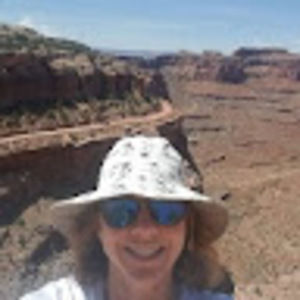 Meet your Posher, Donna